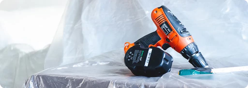 Wymiana baterii w akumulatorze wkrętarki - krok po kroku bez ryzyka