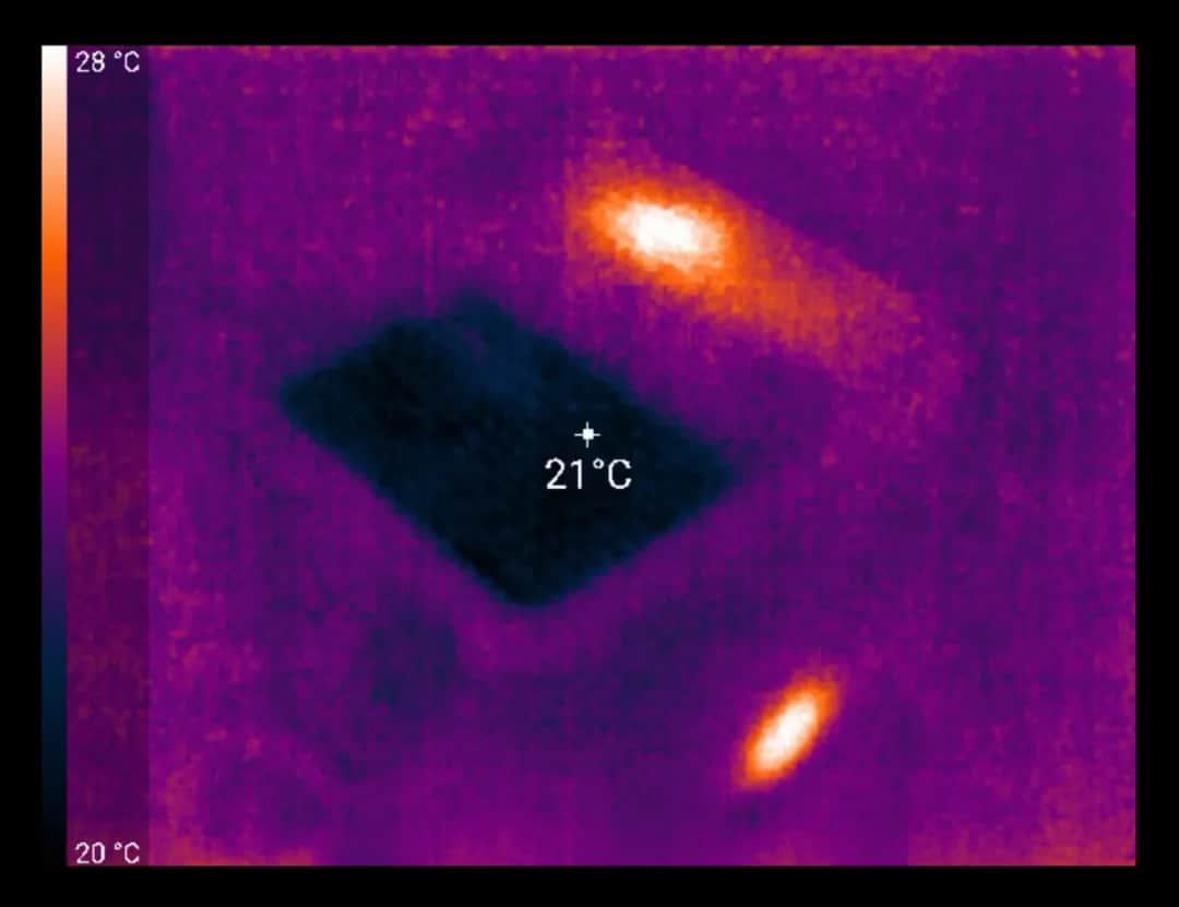 Czy nawilżacz powietrza chłodzi skutecznie? Poznaj prawdę i fakty
