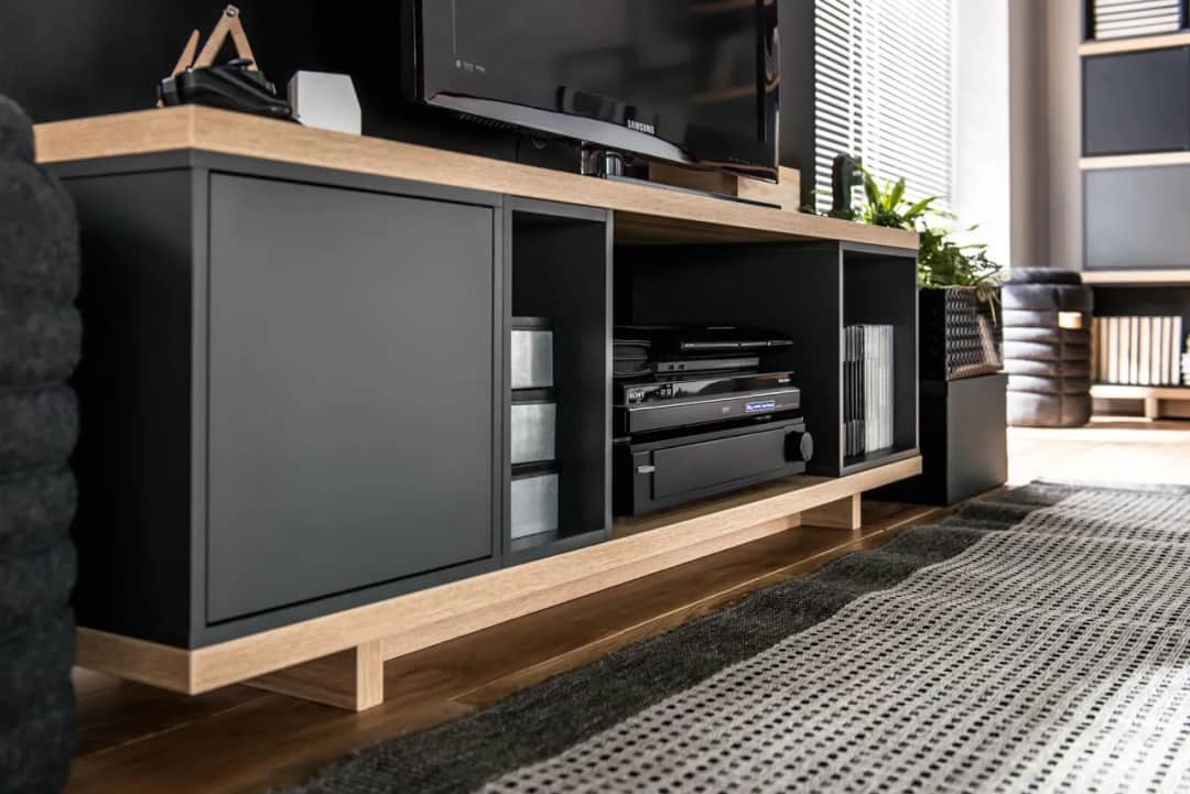 Jak ukryć kable w szafce RTV - proste sposoby na estetyczny wystrój