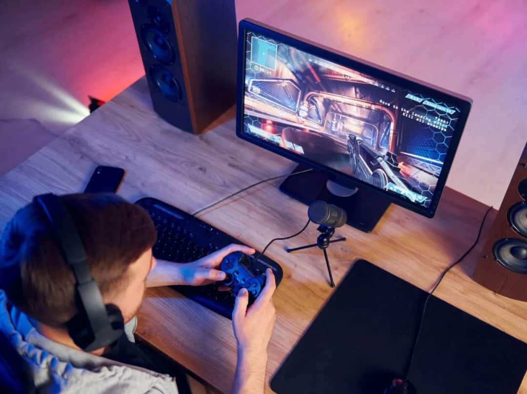 Czy monitor ma wpływ na fps? Odkryj, jak wybór monitora zmienia grę