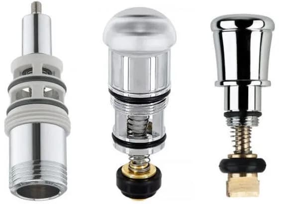 Wymiana przełącznika natrysku baterii wannowej Grohe - proste kroki i porady