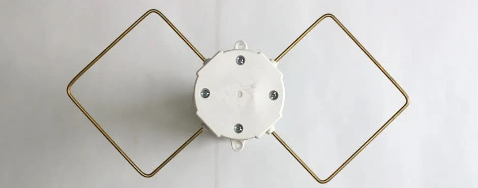 Jak zrobić antenę do radia z drutu i poprawić odbiór sygnału