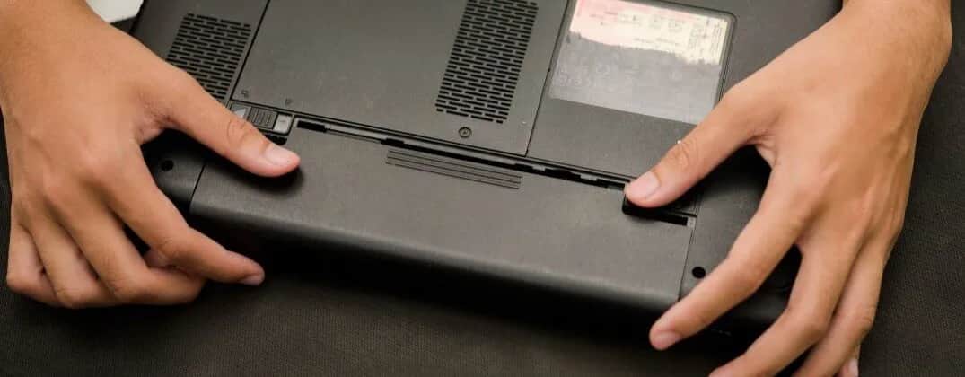 Wymiana ogniw w baterii laptopa HP – uniknij kosztownych błędów