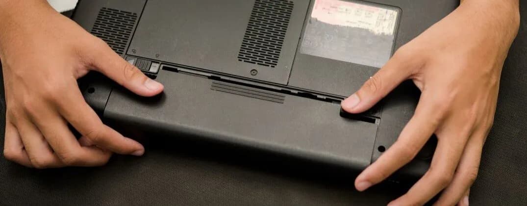 Wymiana ogniw w baterii laptopa HP – uniknij kosztownych błędów